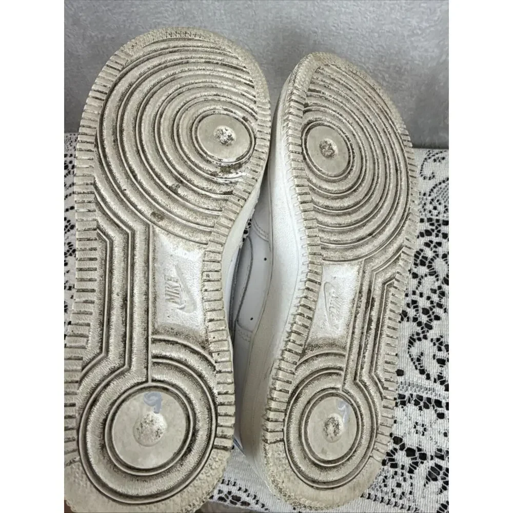 Nike product pair